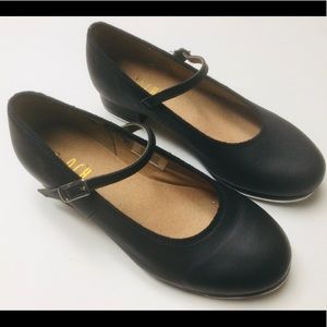 BLOCH - WOMANS - SIZE 6 - BLACK - MARY JANE - TAP DANCE SHOES